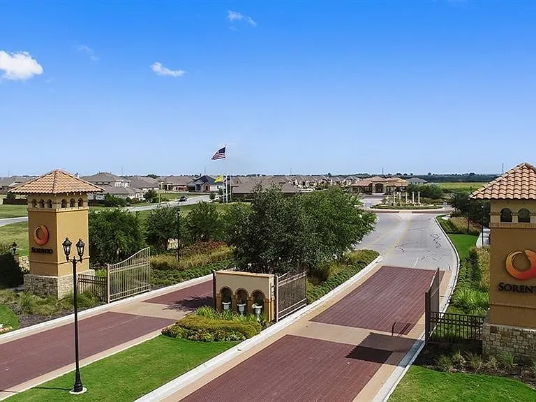 17717 Gilberto Dr — Photo 28