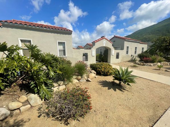 121-137 El Medio St #135