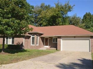 2203 E Cragmont St, Springfield, MO 65804