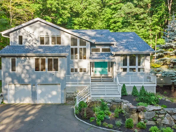 45 Katrina Circle, Bethel, CT 06801