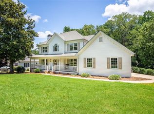 3664 Maple Forge Ln, Gainesville, GA 30504