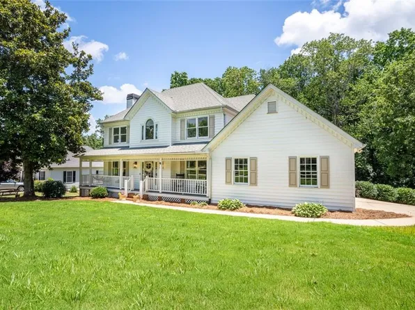 3664 Maple Forge Ln, Gainesville, GA 30504
