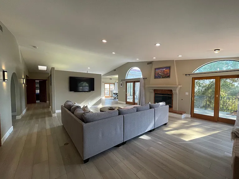 15290 Moonglow Dr — Photo 3