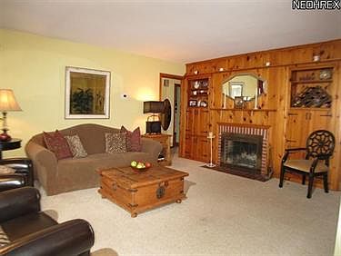 4th image of 2577 17th St