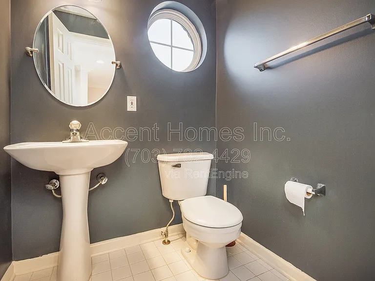 6450 Waterfield Rd — Photo 15