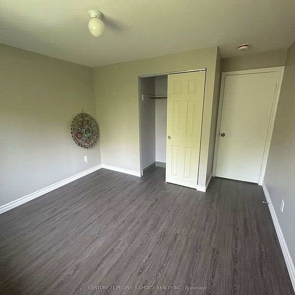 Brampton House for rent - 3 Bedrooms — photo 12