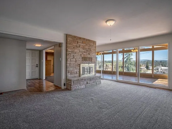 130 Circle Dr, Jackson, CA 95642