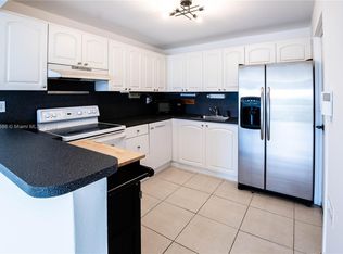 1220 71st St APT 46, Miami Beach, FL 33141