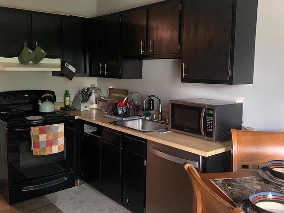 4th image of 6343 Harris Heights Ave