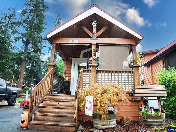 2nd image of 8372 Enchanted Way SE #204