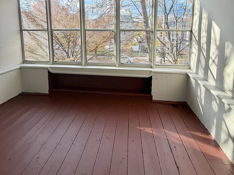 359 Sherman Ave #2 — Photo 9