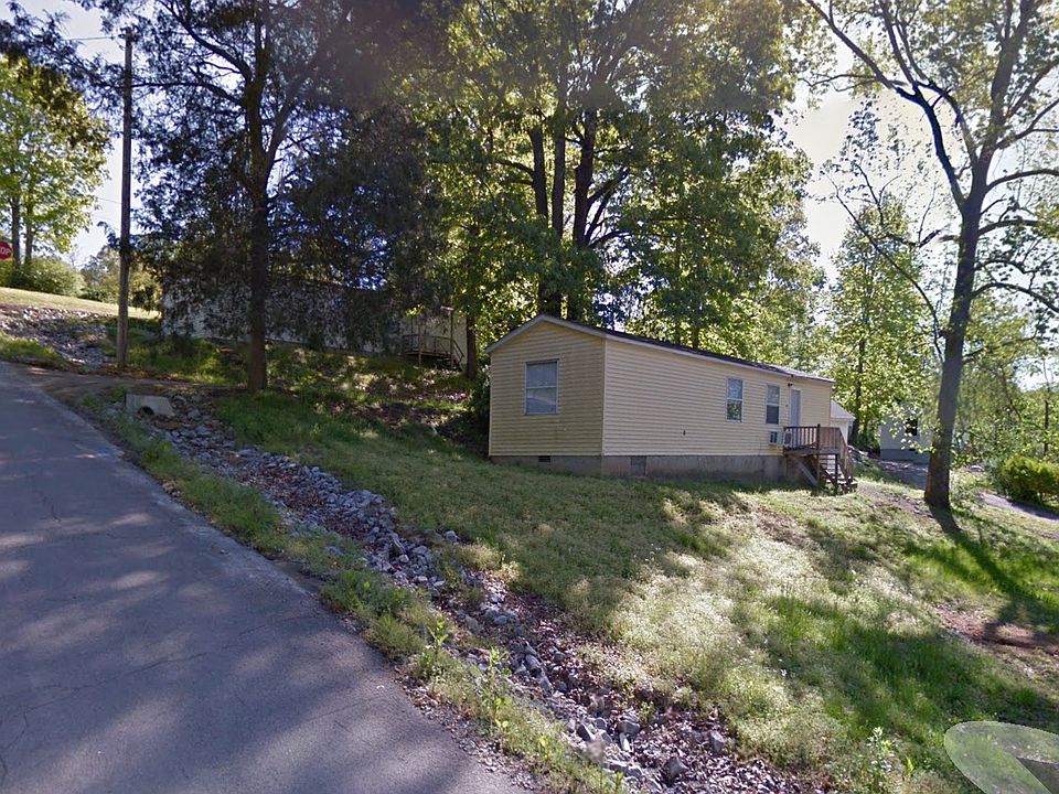 162-8 Peach Street From Street_10182015