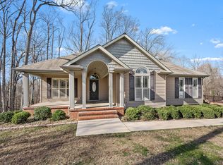 610 Westwood Dr, McMinnville, TN 37110