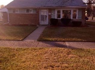 17302 Greenbay Ave, Lansing, IL