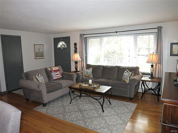 5th image of 213 Juanita Dr