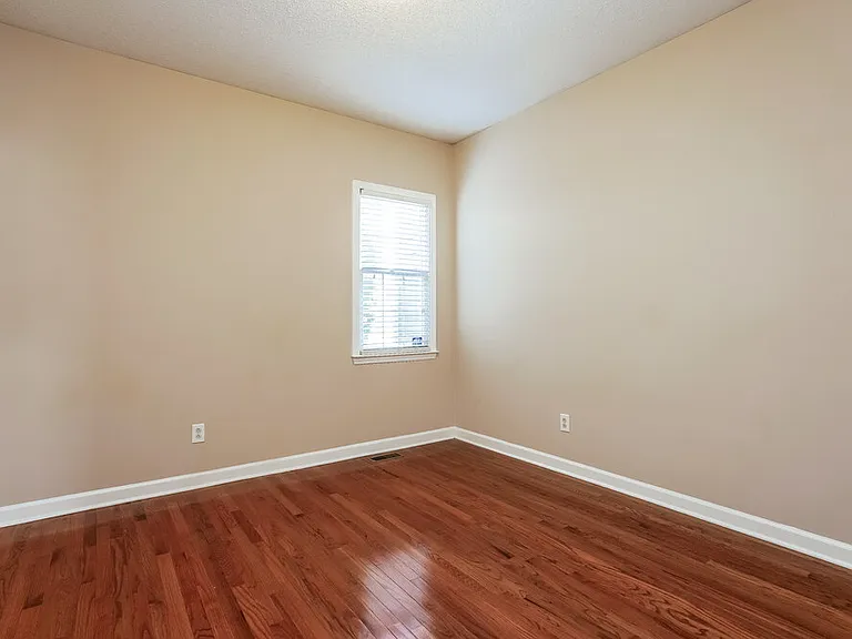 4900 Royal Troon Dr — Photo 16