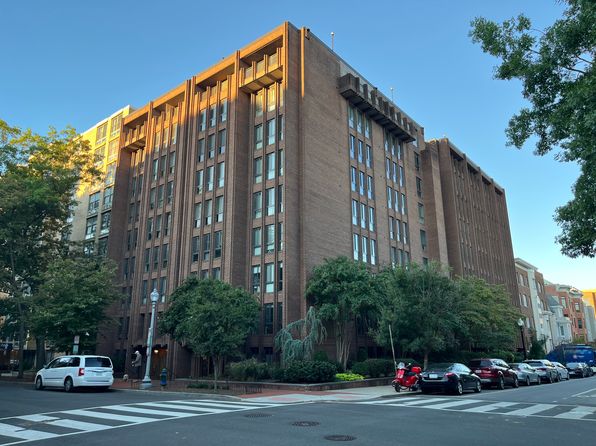 1280 21st St NW APT 704