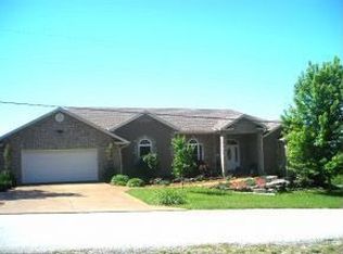 198 Waterfield Dr, Branson West, MO 65737