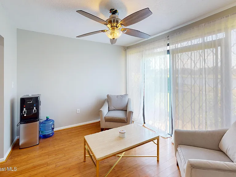 216 Country Club Dr — Photo 36