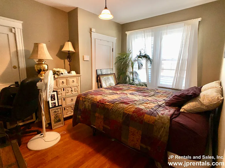 90 Forest Hills St #2 — Photo 11