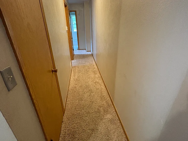 1590 Case Ave — Photo 5