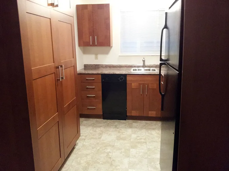 2509 N Stevens St — Photo 2