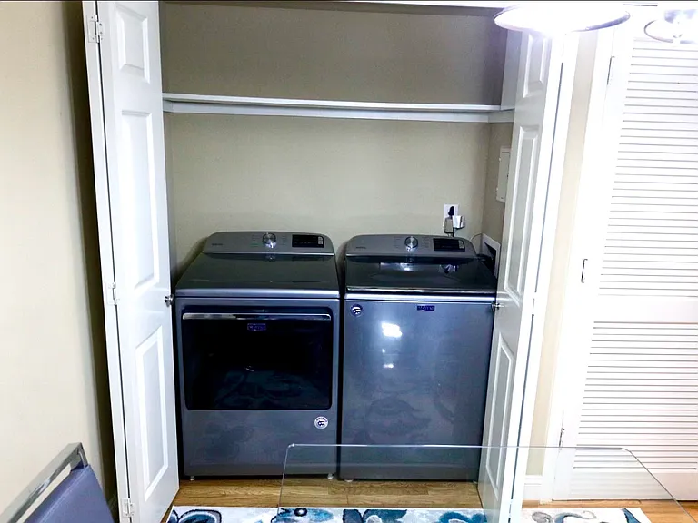 2905 Burch Ave #1 — Photo 9