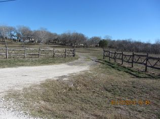 1033 County Road 392, Runge, TX 78151