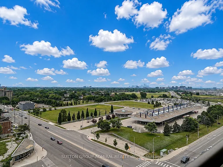 1060 Sheppard Ave W #1408 — Photo 32