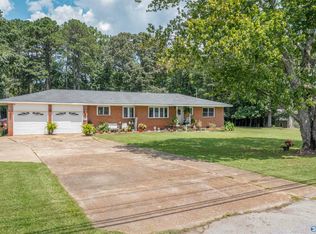 2590 Cedar Bend Rd N, Southside, AL 35907