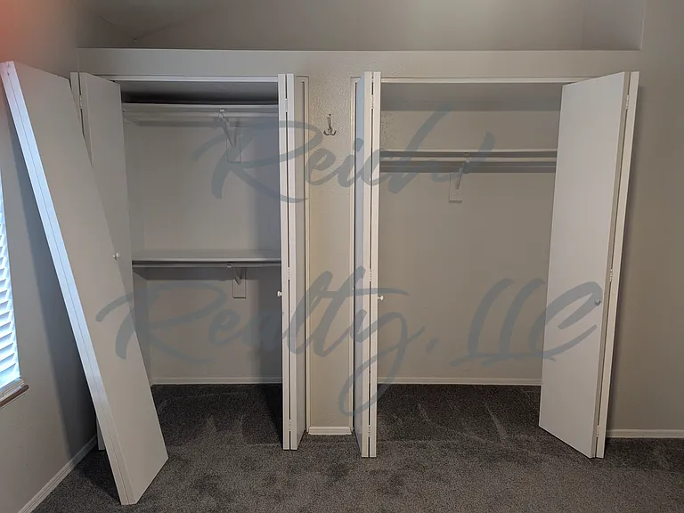 921 W University Dr #1107 — Photo 36