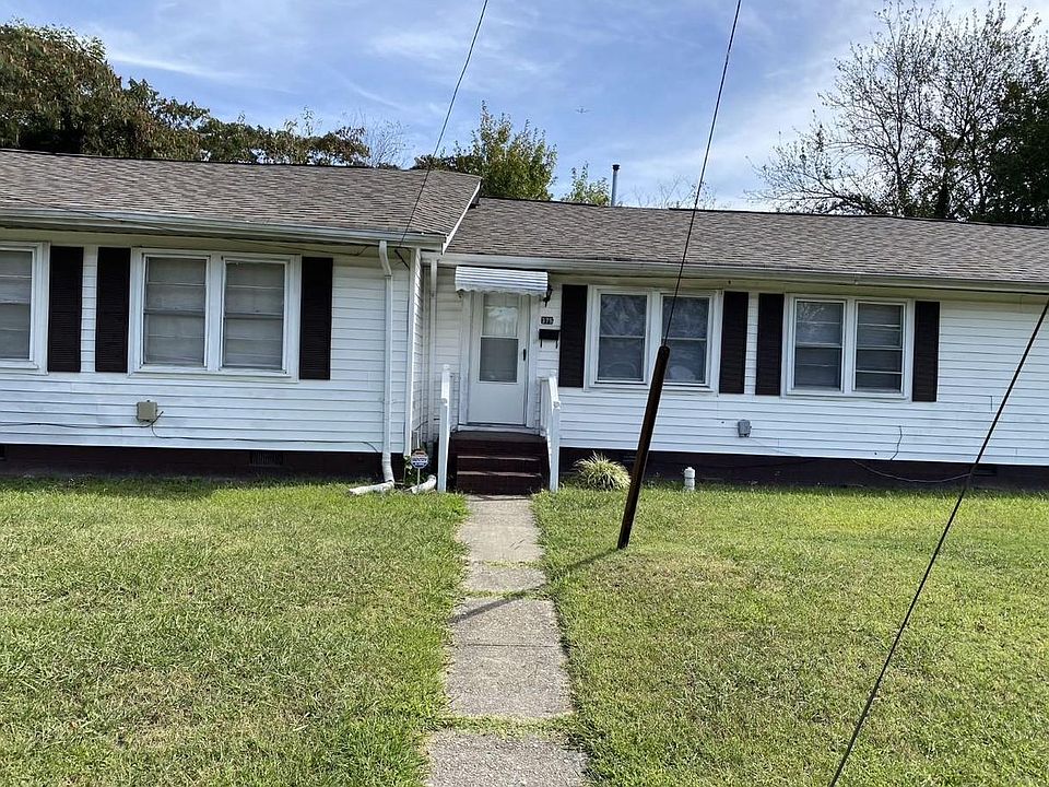 1st image of 379 Carver Cir