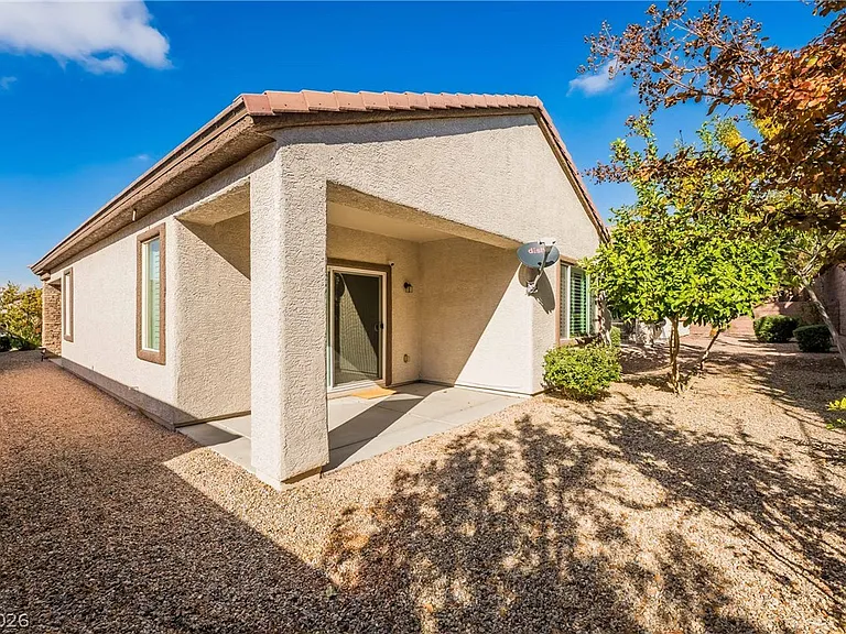 2563 Evening Twilight Ave — Photo 3