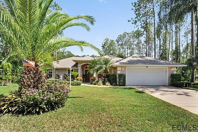 1st image of 32 Poinciana Ln
