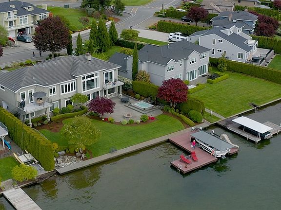 2nd image of 3208 196th Avenue Ct E