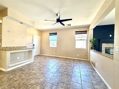 3936 Gold Point St Photo 1