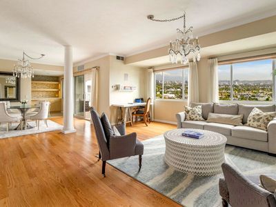 838 N Doheny Dr APT 1407, West Hollywood, CA, 90069