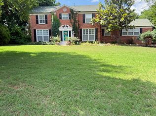 4200 NE 36th St, Forest Park, OK 73121
