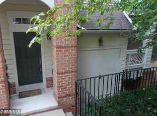 1371 Garden Wall Cir #713, Reston, VA