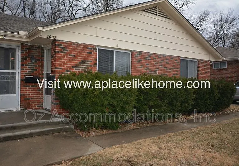3607 W 47th St — Photo 15