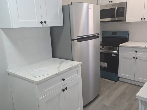 6721 Millville Ave, Mays Landing, NJ 08330