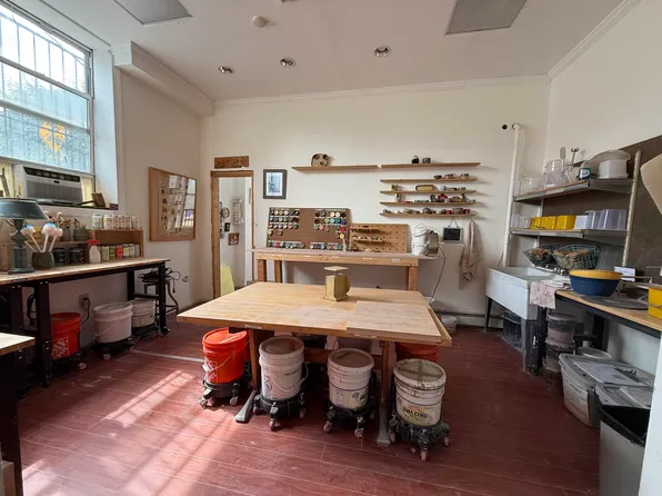 533 Central Avenue image 4 of 9