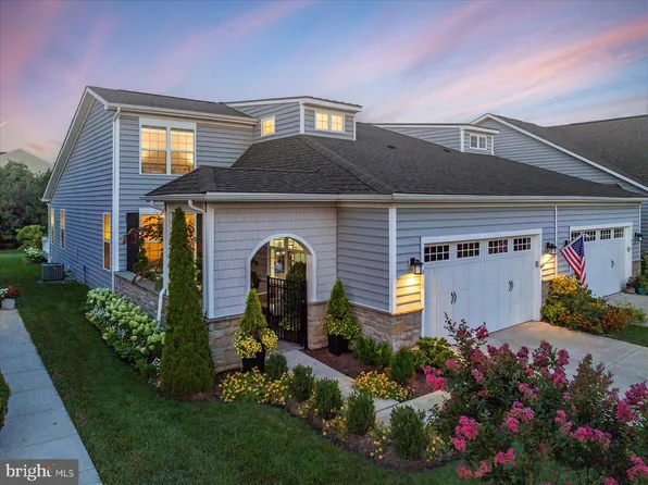 920 Moorings Cir #6, Stevensville, MD 21666