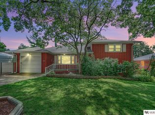 2120 S 61st St, Lincoln, NE 68506