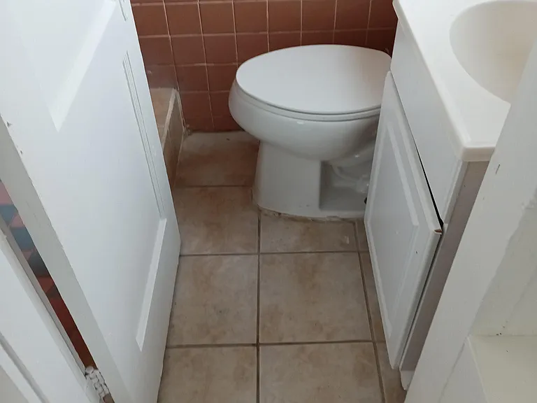 470 S Foch St #9 — Photo 6