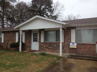 805 8th St, Barling, AR 72923