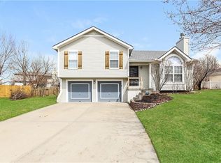 8424 NE 107th Ct, Kansas City, MO 64157