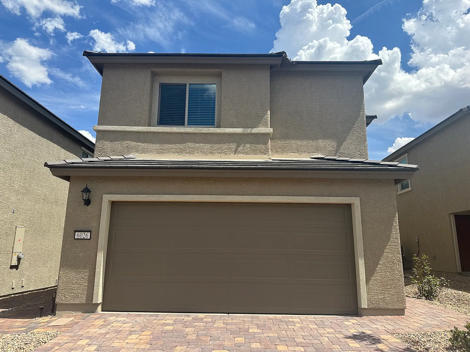 4 bed, 2118 sqft, $2,450 — Photo 1
