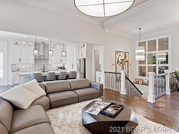5th image of 244 Resplander Cir