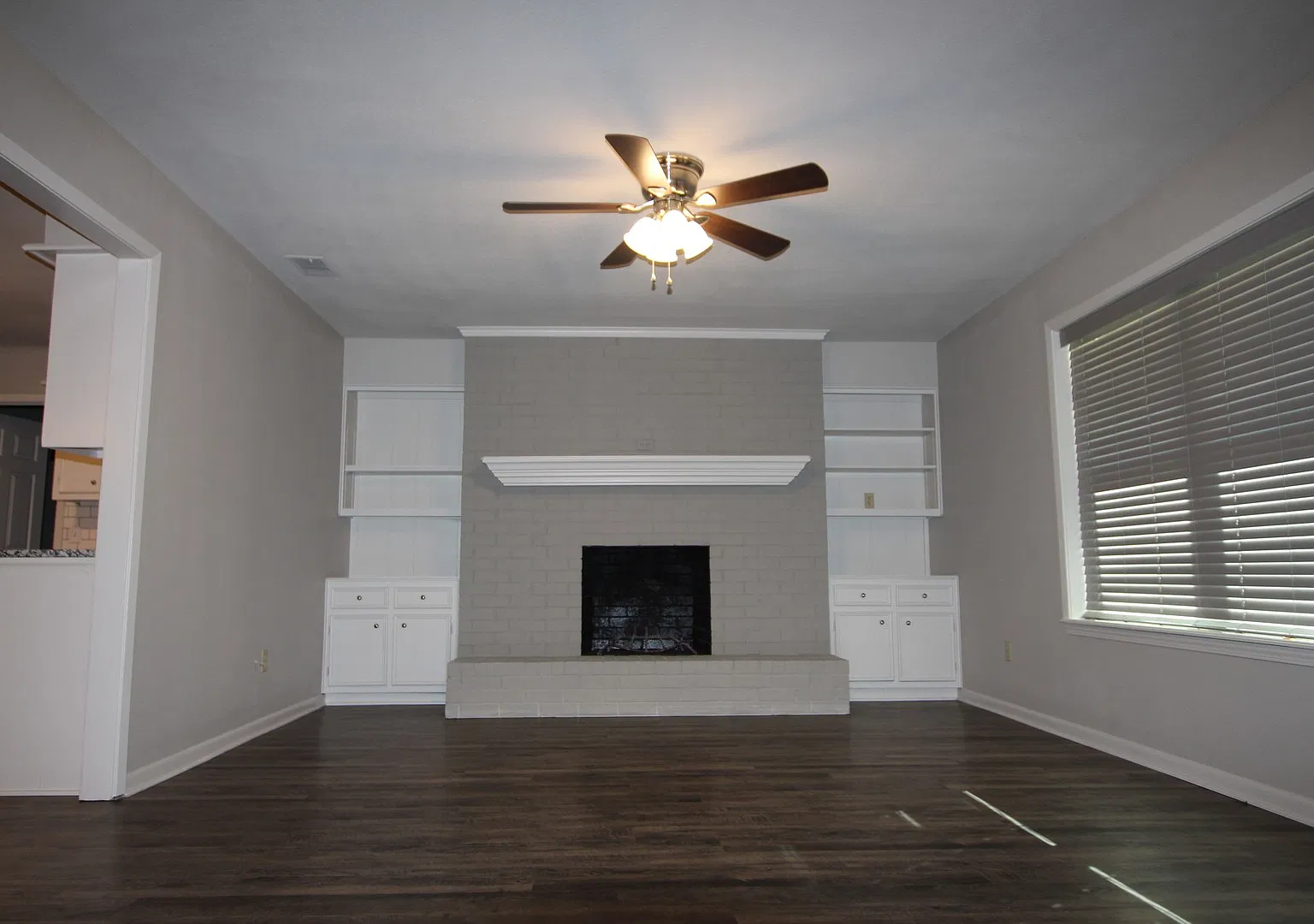 Coming Soon: 3 Bedroom, 2 Bath Home in Flint! — Photo 4